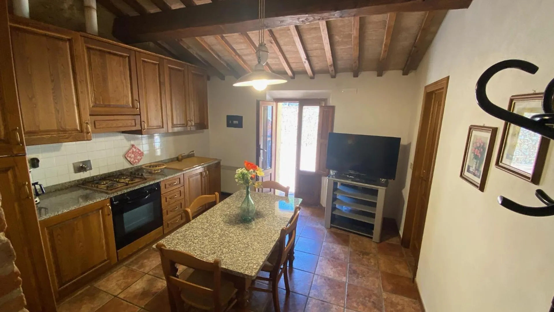 Casa Vacanze Etrusco San Gimignano 0*,